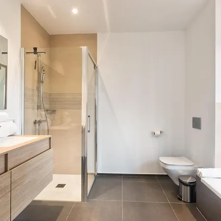 Ancor 1-1 Pool View 2b בית נופש